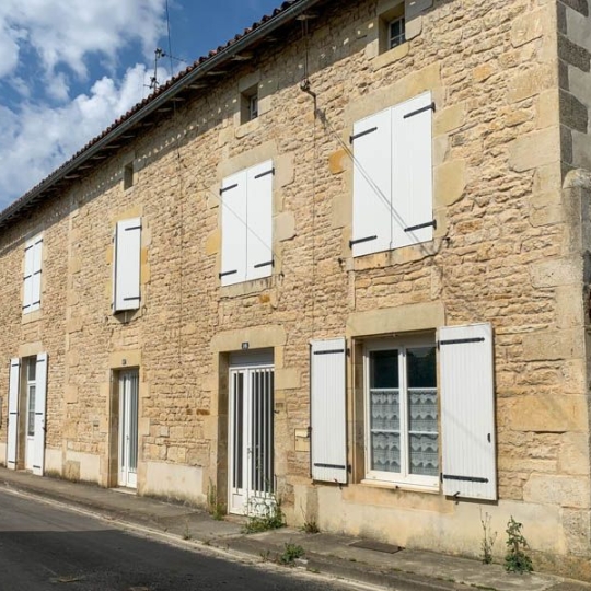  Agence Immobilière Berland Bennett : Maison / Villa | SAUZE-VAUSSAIS (79190) | 214 m2 | 129 600 € 