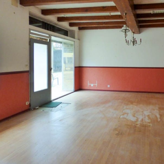  Agence Immobilière Berland Bennett : Office | SAUZE-VAUSSAIS (79190) | 274 m2 | 66 480 € 