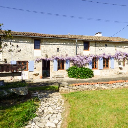 Agence Immobilière Berland Bennett : Maison / Villa | VILLEFAGNAN (16240) | 190.00m2 | 150 000 €  Agence Immobilière Berland Bennett : Maison / Villa | VILLEFAGNAN (16240) | 190.00m2 | 150 000 €