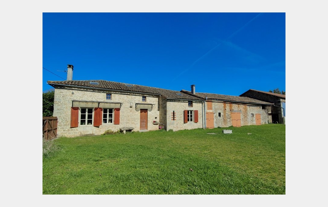 Agence Immobilière Berland Bennett : Maison / Villa | SAUZE-VAUSSAIS (79190) | 150 m2 | 176 500 € 