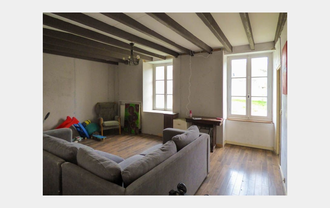 Agence Immobilière Berland Bennett : Maison / Villa | CHEF-BOUTONNE (79110) | 219 m2 | 124 200 € 