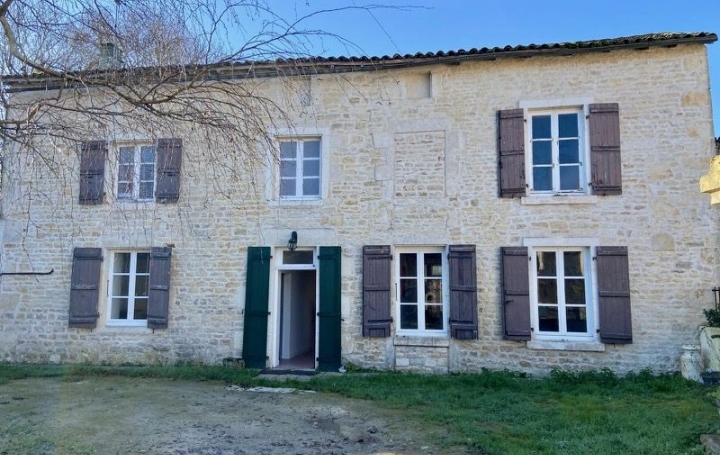 Maison   CHEF-BOUTONNE  219 m2 124 200 € 